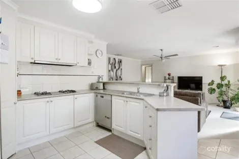 Property photo of 41 Fieldstone Boulevard Beaconsfield VIC 3807