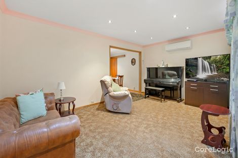 Property photo of 1 Charmian Place Rosemeadow NSW 2560