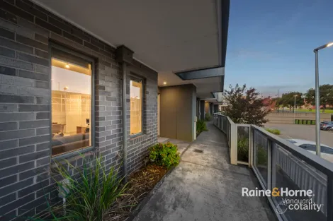 Property photo of 8/53 Saxony Drive Epping VIC 3076