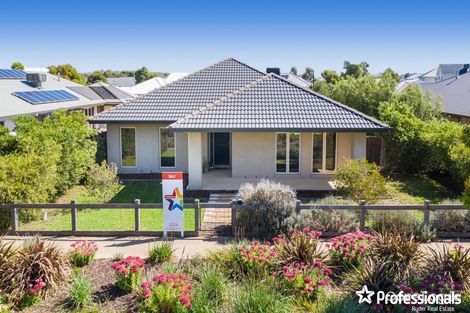 Property photo of 33 Bendigo Drive Eynesbury VIC 3338