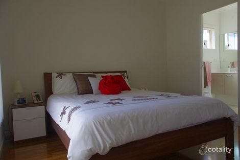 Property photo of 33 Indigofera Circuit Mount Annan NSW 2567