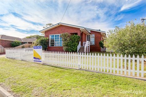 Property photo of 12 Bronsdon Street Lakes Entrance VIC 3909