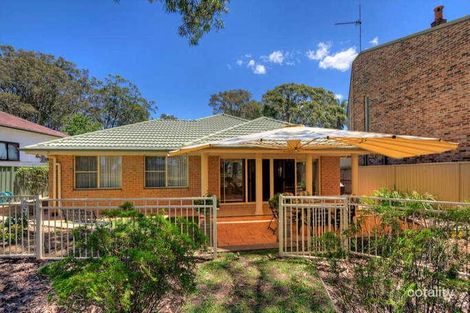 Property photo of 184 Tuggerawong Road Tuggerawong NSW 2259