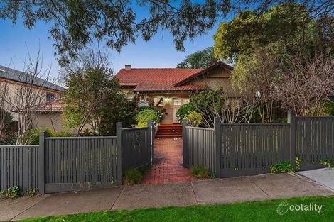 Property photo of 33 Fairfield Avenue Camberwell VIC 3124