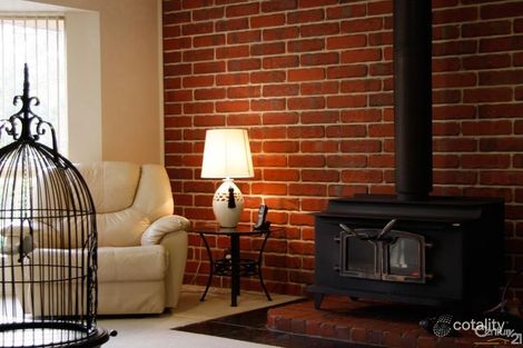 Property photo of 13 Alpine Road Happy Valley SA 5159