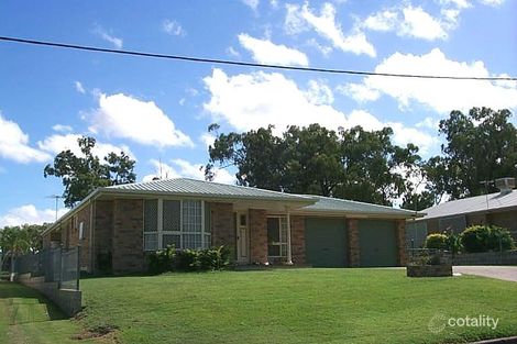 9 Macartney St, Norman Gardens, QLD 4701