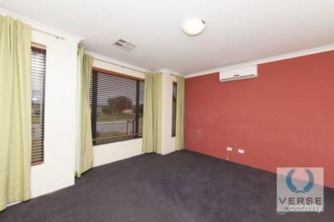 Property photo of 13 Irene McCormack Way Queens Park WA 6107