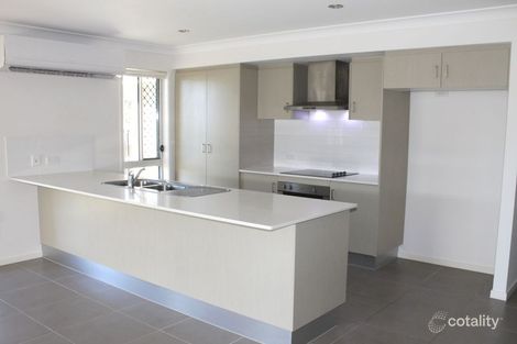 Property photo of 15 Kurwongbah Street Boyne Island QLD 4680