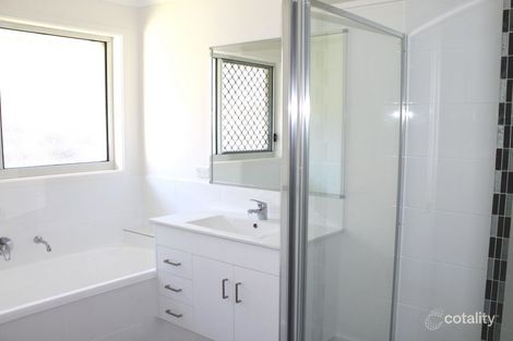 Property photo of 15 Kurwongbah Street Boyne Island QLD 4680