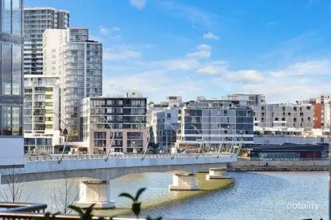 403/5 Half St, Wentworth Point, NSW 2127