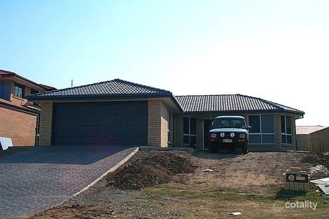 43 Gleneagles Cres, Oxley, QLD 4075