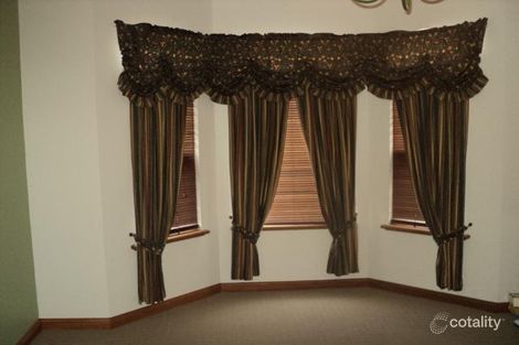 Property photo of 8 Hampton Drive Oakden SA 5086