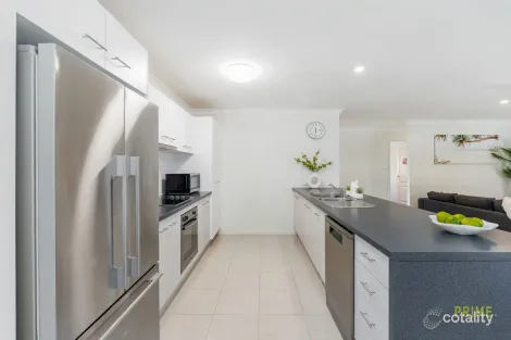 Property photo of 11 Parkview Street Wondunna QLD 4655