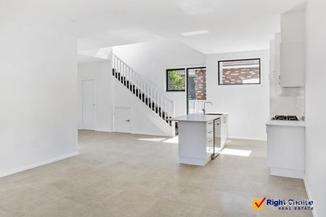 Property photo of 1/103 Barton Street Oak Flats NSW 2529