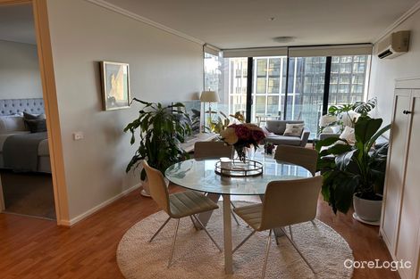 Property photo of 909/38 Bank Street South Melbourne VIC 3205