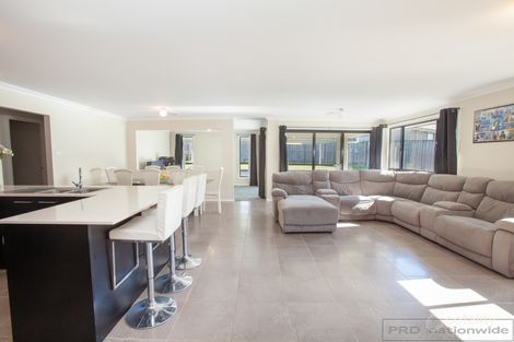Property photo of 49 Redgum Circuit Aberglasslyn NSW 2320