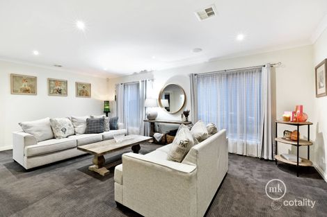 Property photo of 7 Raphael Rise South Morang VIC 3752