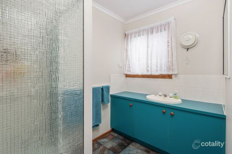 Property photo of 34 Hollywood Crescent Smiths Beach VIC 3922