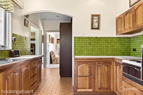 Property photo of 14 Marsham Road Mount Waverley VIC 3149