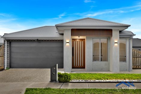 16 Station Pde, Donnybrook, VIC 3064