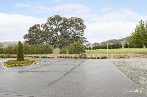 Property photo of 39 Binowee Drive Googong NSW 2620