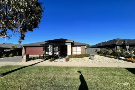 64 Daly Dr, Lucas, VIC 3350