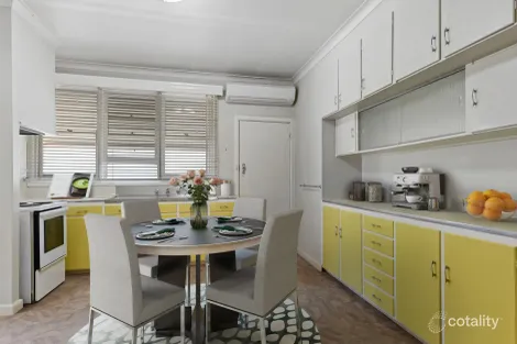 43 Moray Cres, North Bendigo, VIC 3550