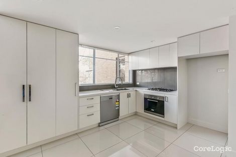 Property photo of 3/102 Albert Street East Melbourne VIC 3002