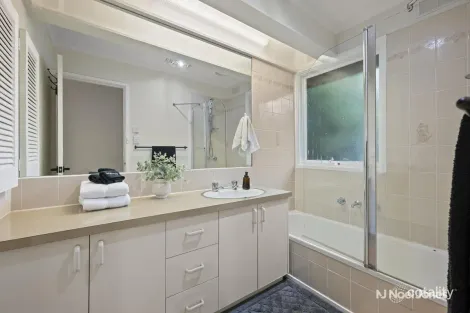 Property photo of 46 Barclay Avenue Croydon VIC 3136