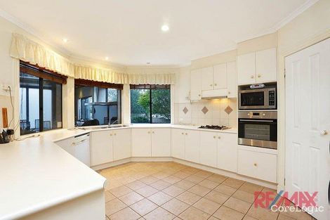 Property photo of 10 Homewood Boulevard Hallam VIC 3803