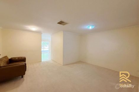 Property photo of 8 Harwood Close Canning Vale WA 6155