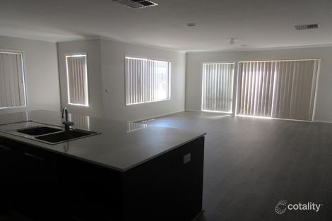 Property photo of 86 Breasley Parkway Point Cook VIC 3030