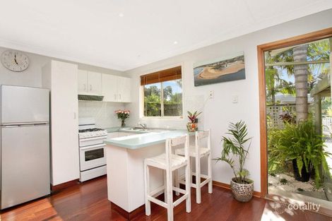 Property photo of 18 Seaview Avenue Curl Curl NSW 2096
