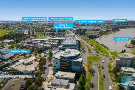 16/1 Woodward Way, Caroline Springs, VIC 3023