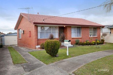 6 Dorothy Ct, Dandenong North, VIC 3175