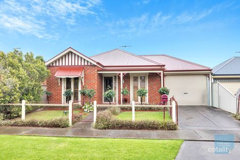 6 Epsom Pl, Caroline Springs, VIC 3023