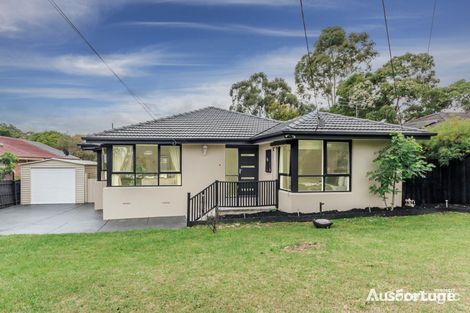 Property photo of 11 Myoora Drive Mooroolbark VIC 3138