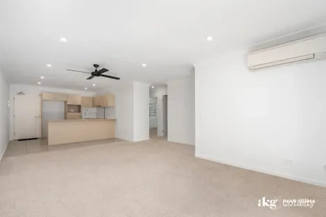 Property photo of 1/155-163 Fryar Road Eagleby QLD 4207