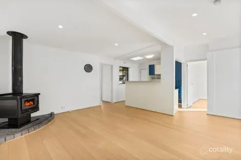 Property photo of 64 Centenary Street Seaford VIC 3198