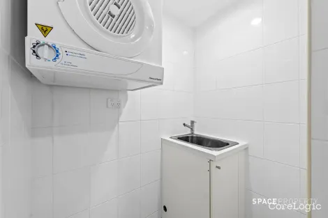 Property photo of 27/41 Fortescue Street Spring Hill QLD 4000