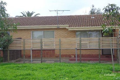 2/104 Ledger Rd, Woodville South, SA 5011