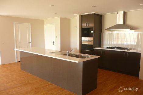 Property photo of 19 Swell Terrace Glenfield WA 6532