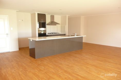 Property photo of 19 Swell Terrace Glenfield WA 6532