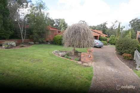 Property photo of 3 Hakea Place Rowville VIC 3178