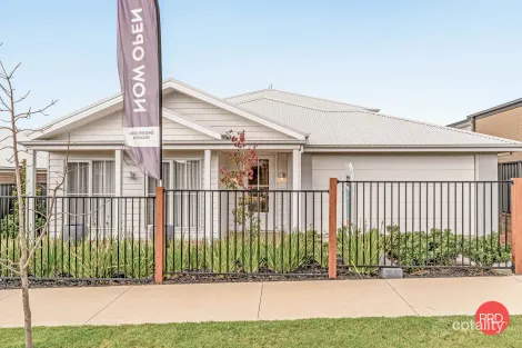6 Neon Cres, Strathfieldsaye, VIC 3551