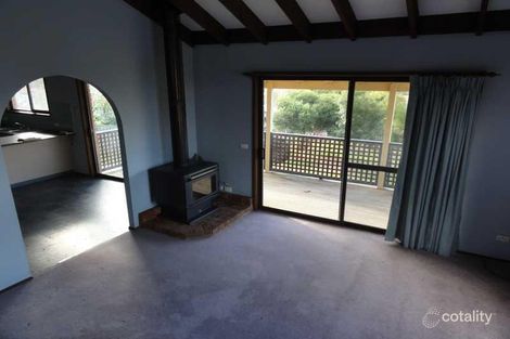 Property photo of 13 Francis Avenue Gundagai NSW 2722