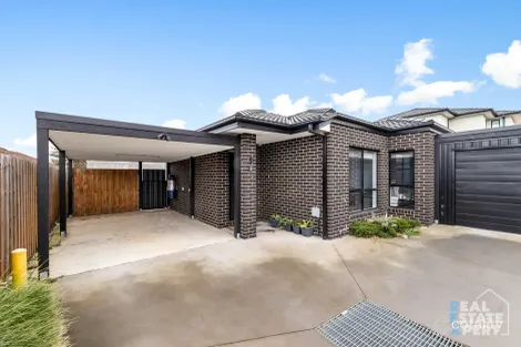 2/17 Harmer Rd, Hallam, VIC 3803