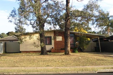 54 Bougainville Rd, Lethbridge Park, NSW 2770