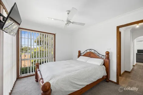 Property photo of 18/1 Dan Close Gorokan NSW 2263