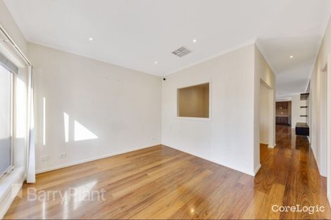 Property photo of 53 Inglewood Drive Burnside Heights VIC 3023